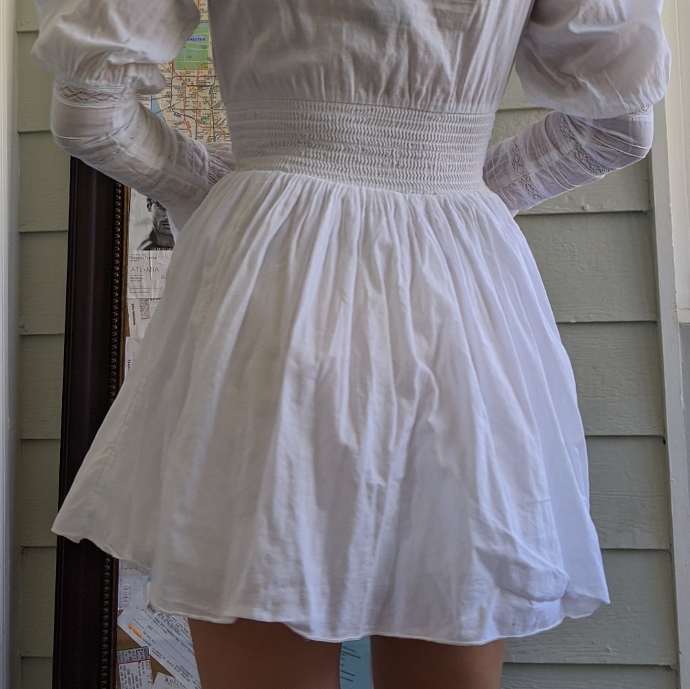Dress - Picture 7 of 9